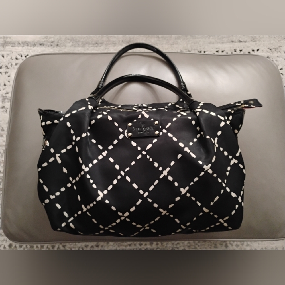 Kate Spade Sew Be It Stevie Lattice Print Shoulder Bag in Black & White - Picture 2 of 16